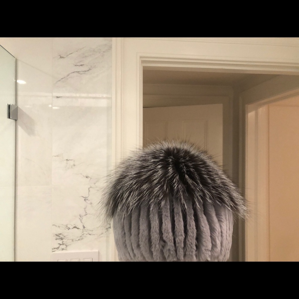 Unique Rabbit and fox Fur hat - Picture 4 of 5
